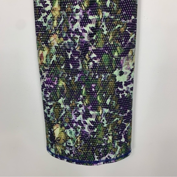 Lululemon Dancing Warrior Tank Floral Sport Pistachio Size 6 - Picture 5 of 11